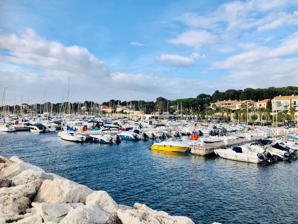 Studio in Saint-Cyr-Sur-Mer, with Enclosed Garden And Wifi - 860 M From the Beach