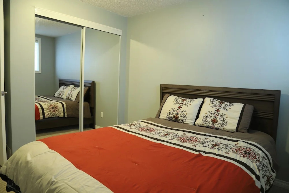 Sweet Home In Calgary