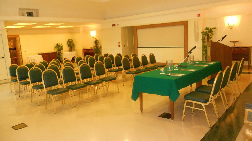 Ambassador Palace Hotel