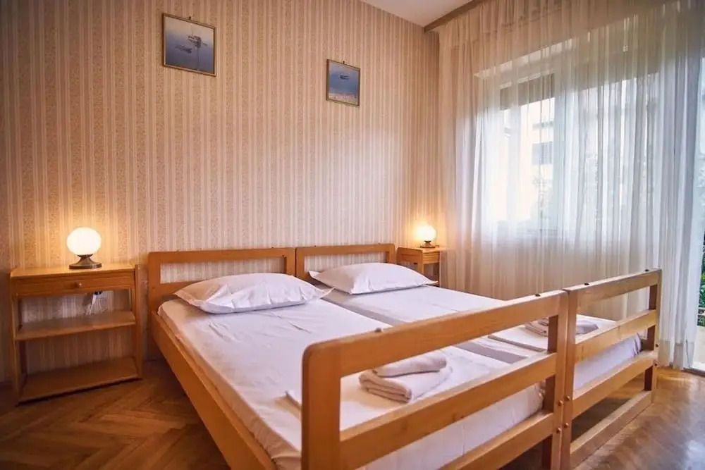 Apartments Ivan