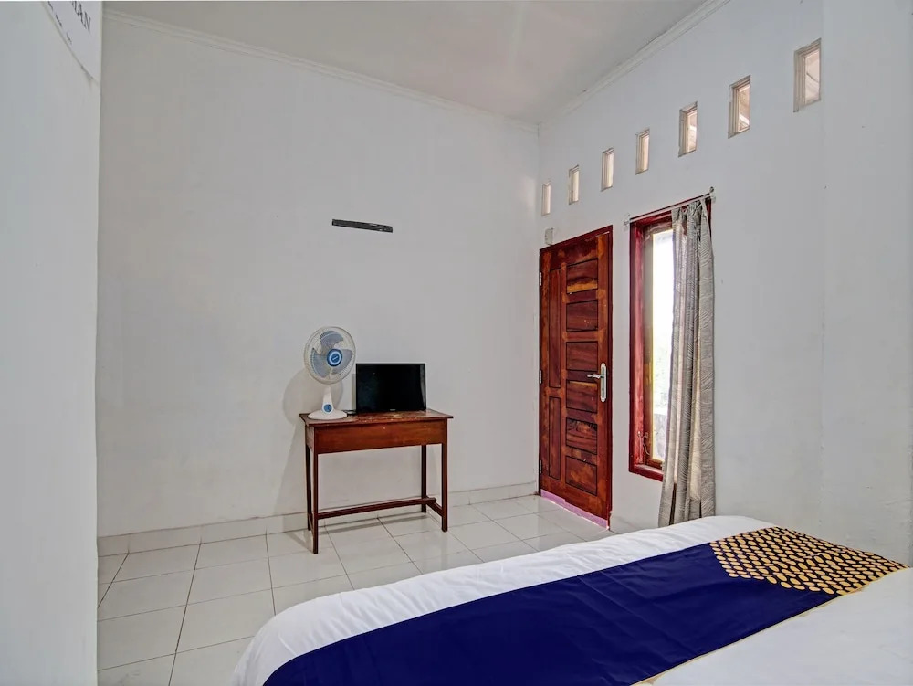 Hotel O Meranti HomestayNearJembatan Siak