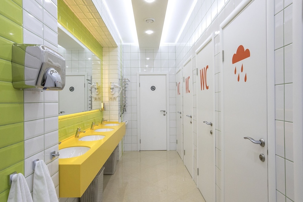 Hostel60