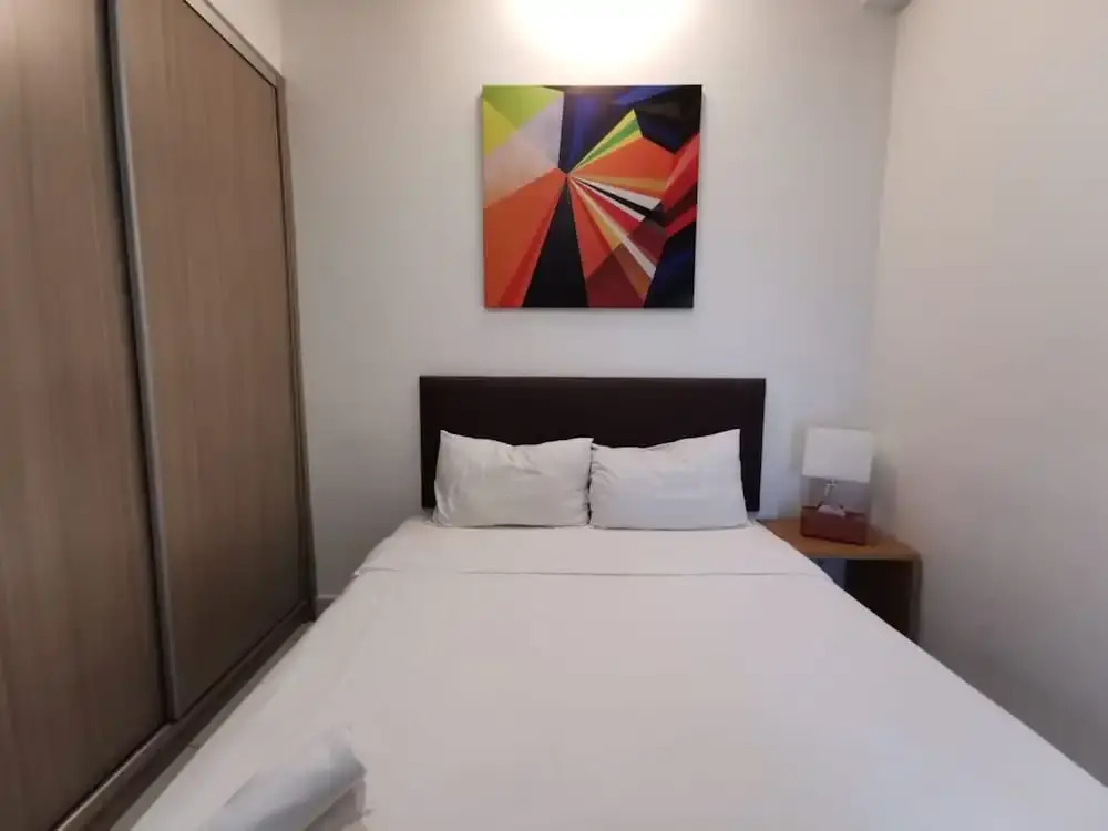 OYO Home 90400 One Tebrau Homestay