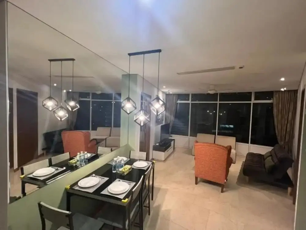 Vortex Hotel Suites & Residence by KLCC