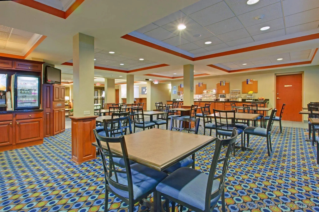 Holiday Inn Express Sault Ste Marie by IHG
