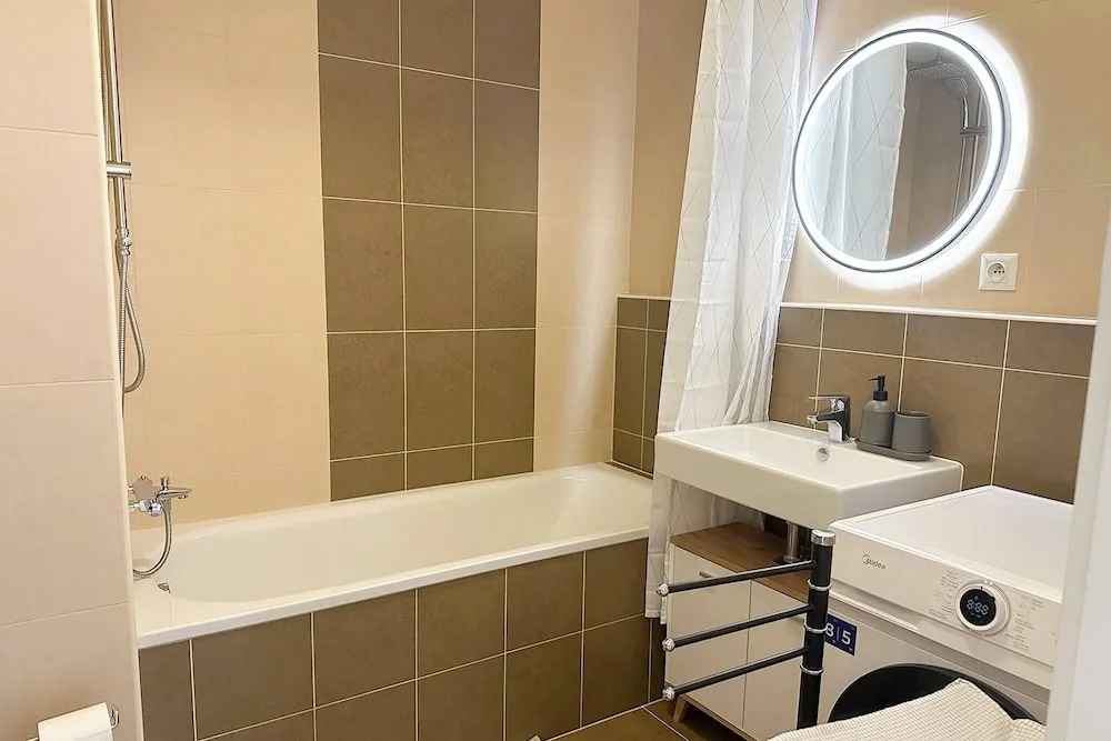 Spacious Work-focused Apartments in Prague 3