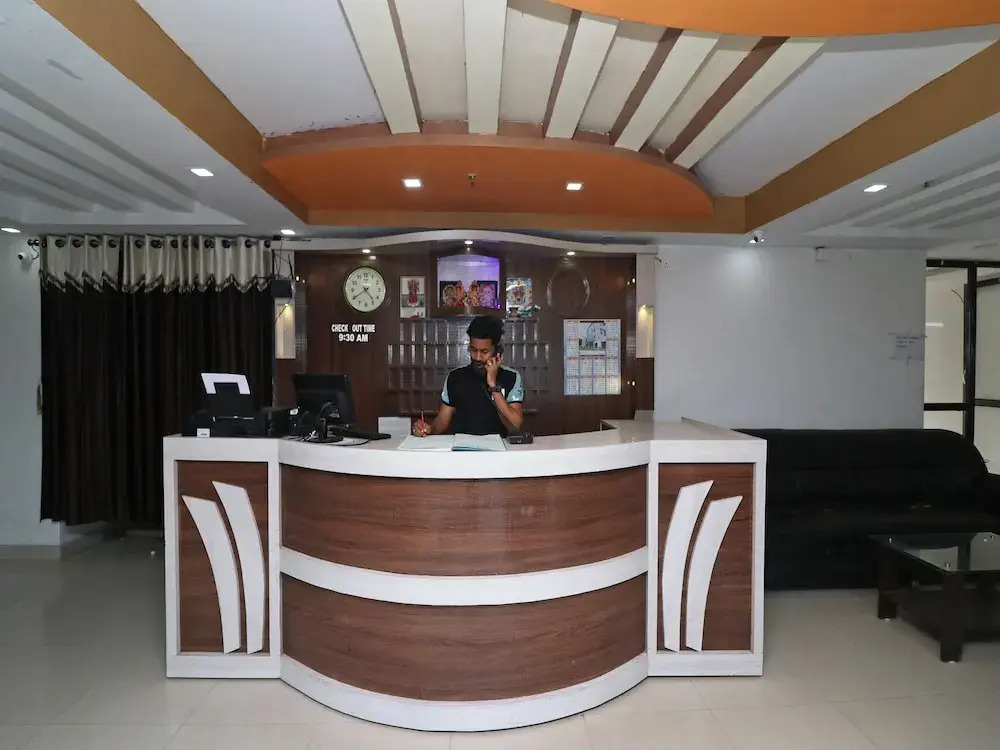 OYO Flagship 38019 Hotel Sea Sand