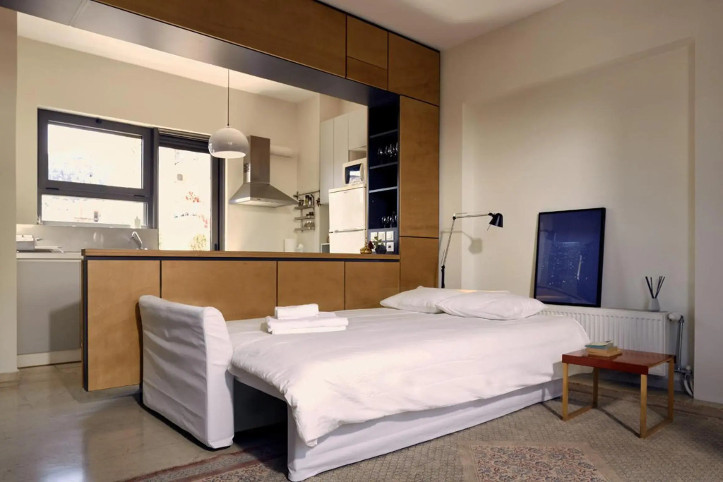 Two level apartment with panoramic view