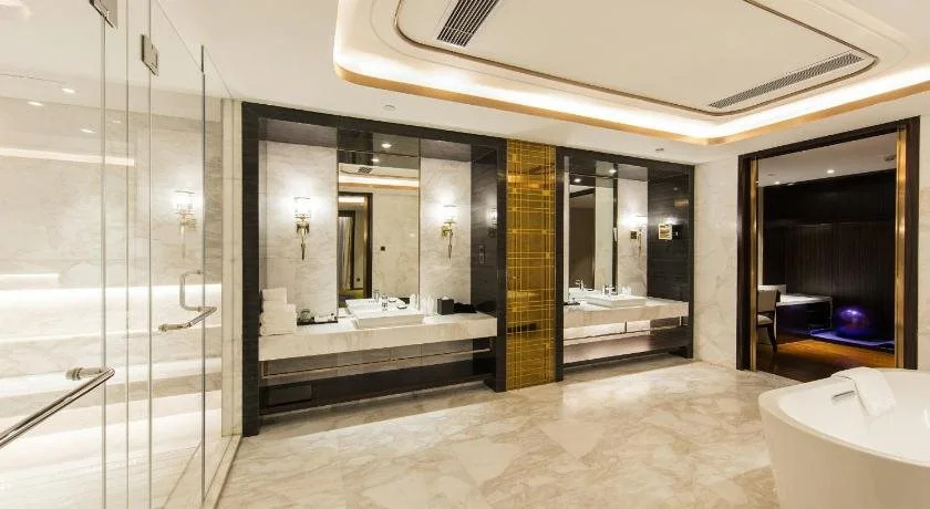 The QUBE Hotel Jingzhou
