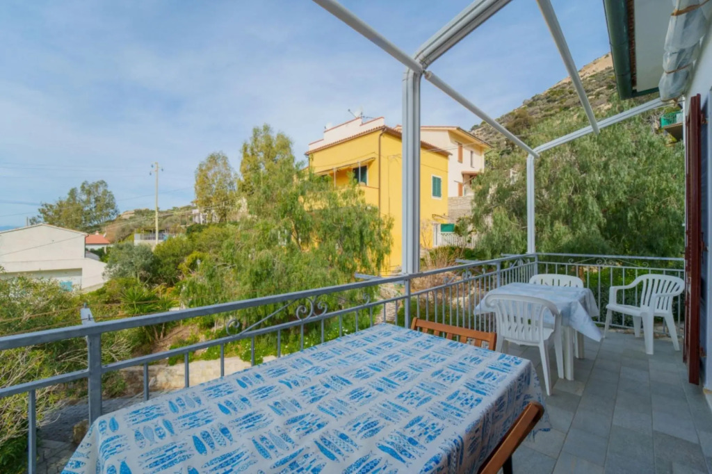 Casa Fiorella in Pomonte with amazing sea view 350 meters from the sea-CASA FIORELLA POMONTE