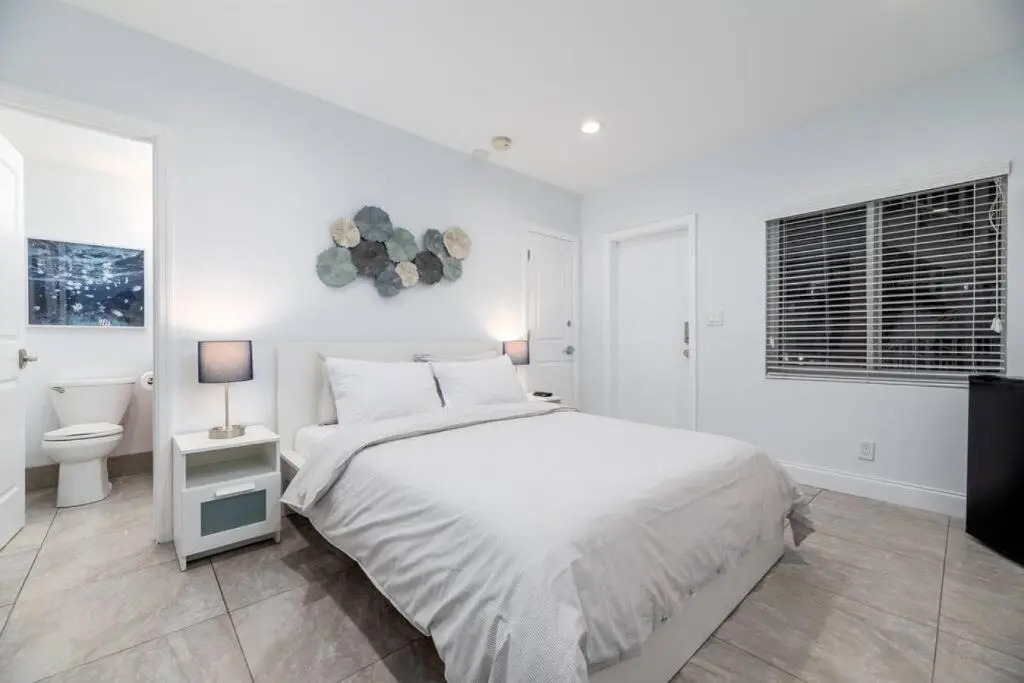 Bayshore Breeze 6 - Fort Lauderdale Beach