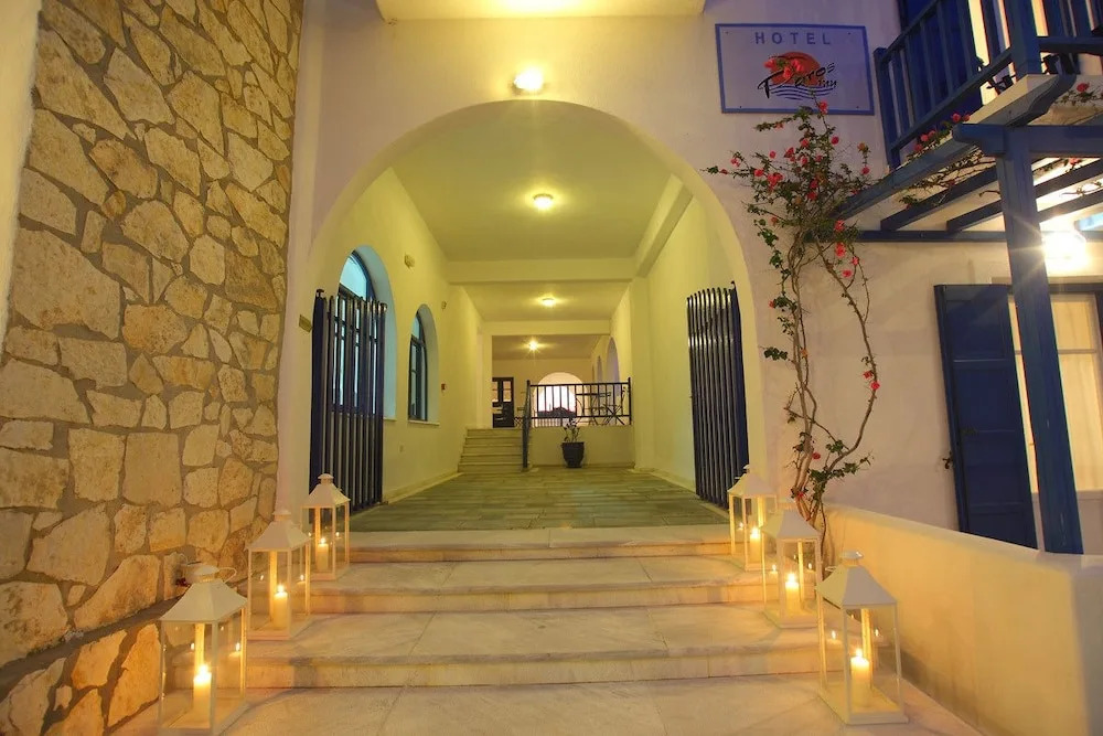 Paros Inn Seafront