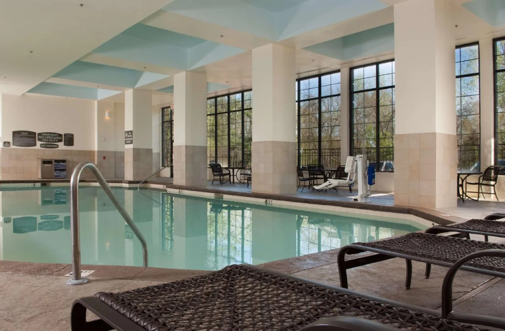 Embassy Suites by Hilton Nashville Airport