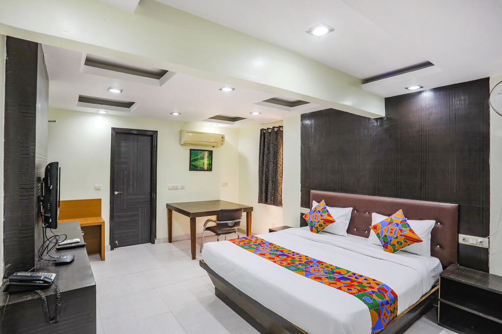 Hotel Trio Continental by Fabhotel