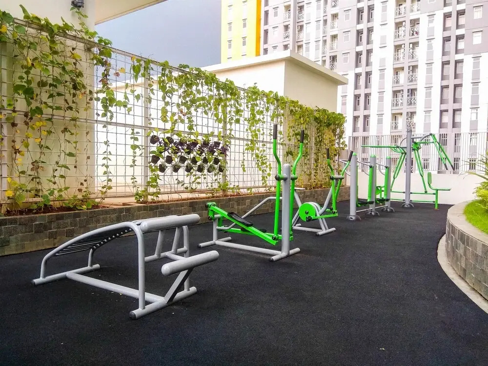 Cozy And Strategic Studio At Springlake Summarecon Apartment