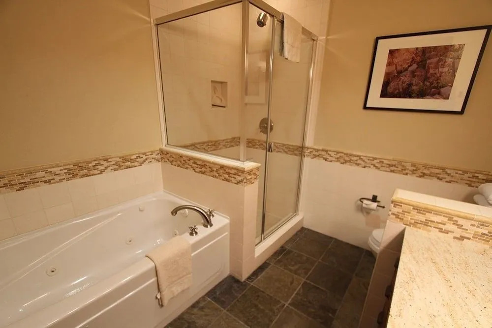 Juniper Crest 1 4 Bedroom Townhouse by RedAwning