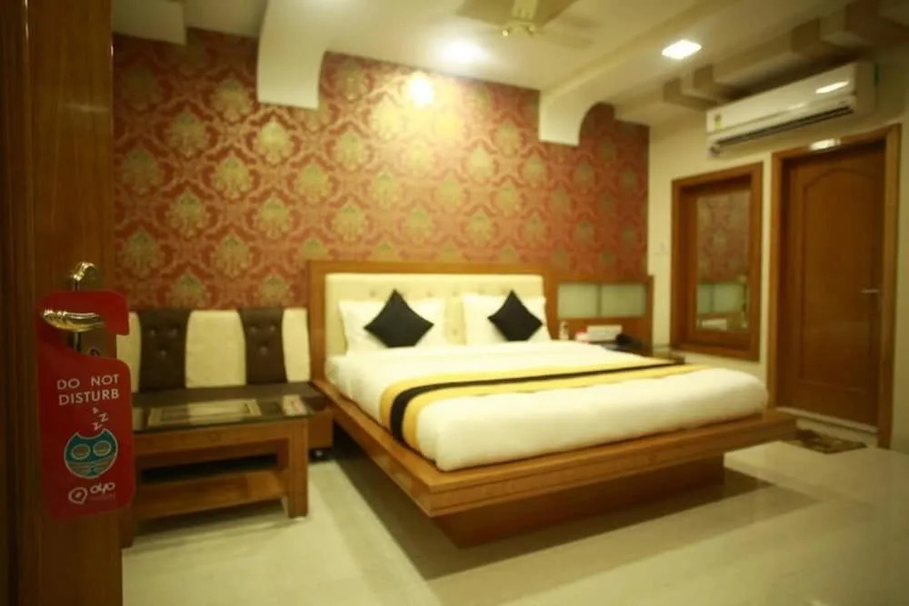 Hotel Bharat Palace