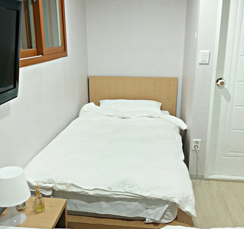 Hostel Korea 5