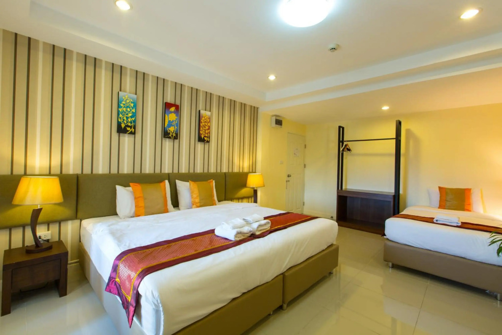 Chiang Mai Waroros Boutique Hotel