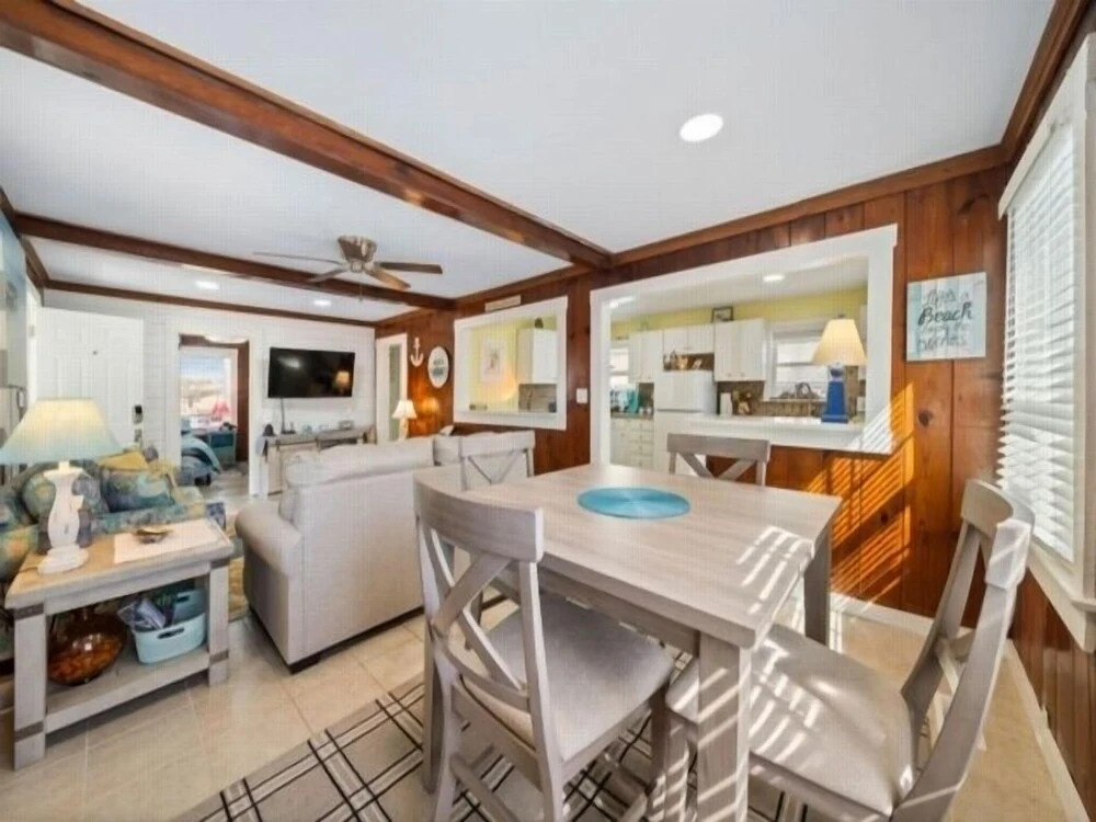 Beach Cabin - Perfect For Your Family Getaway! Pet Friendly! 2 Bedroom Cottage by RedAwning