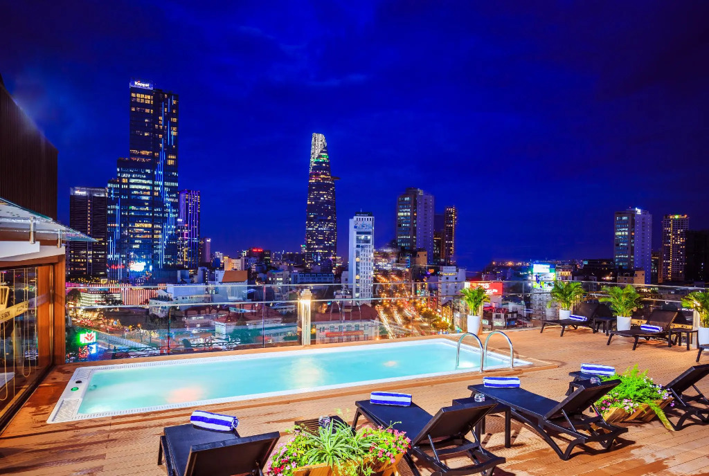 Winsuites Saigon Hotel - Complimentary Afternoon Tea & Refreshments