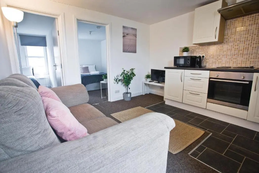Flat 3 Bellvue
