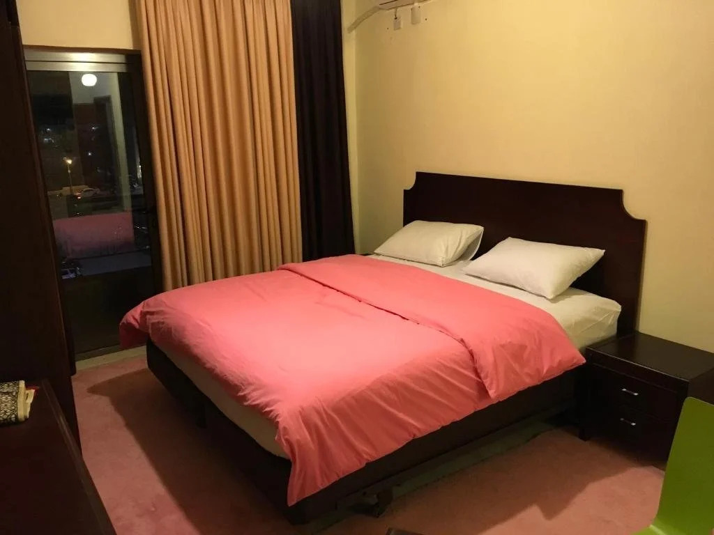 Suzan Hotel Apartments