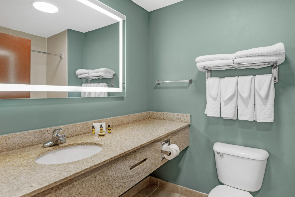 Best Western Plus Glen Allen Inn