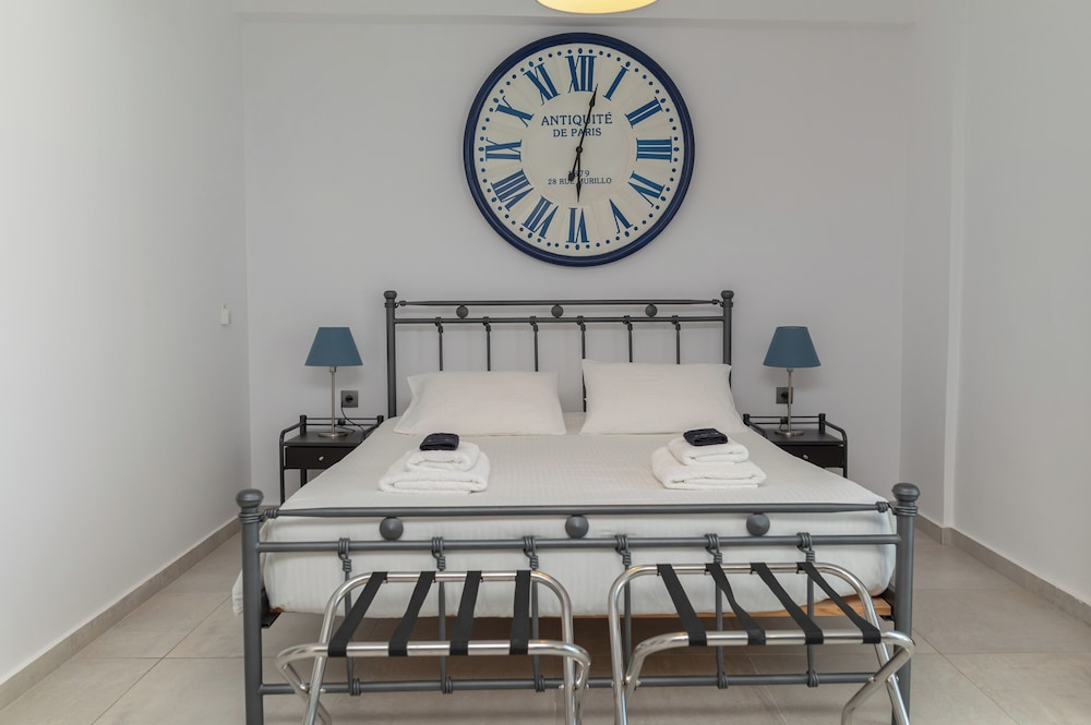 Milva Apartments