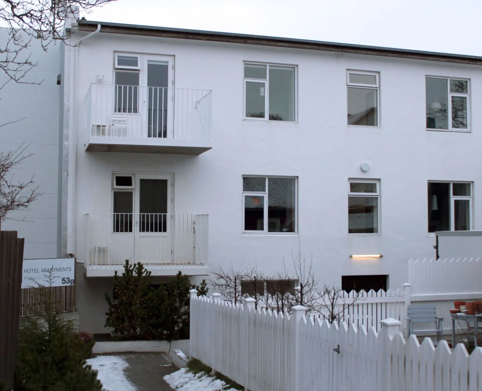 Astro Apartments