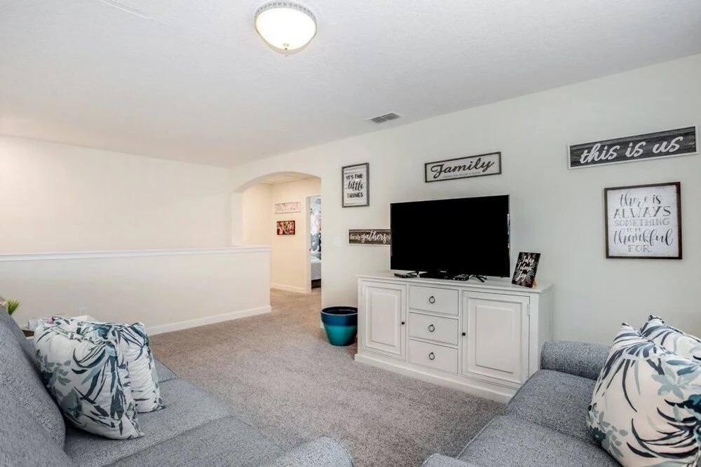 Amazing Storey Lake 5 Bedroomkcc Villa by Redawning