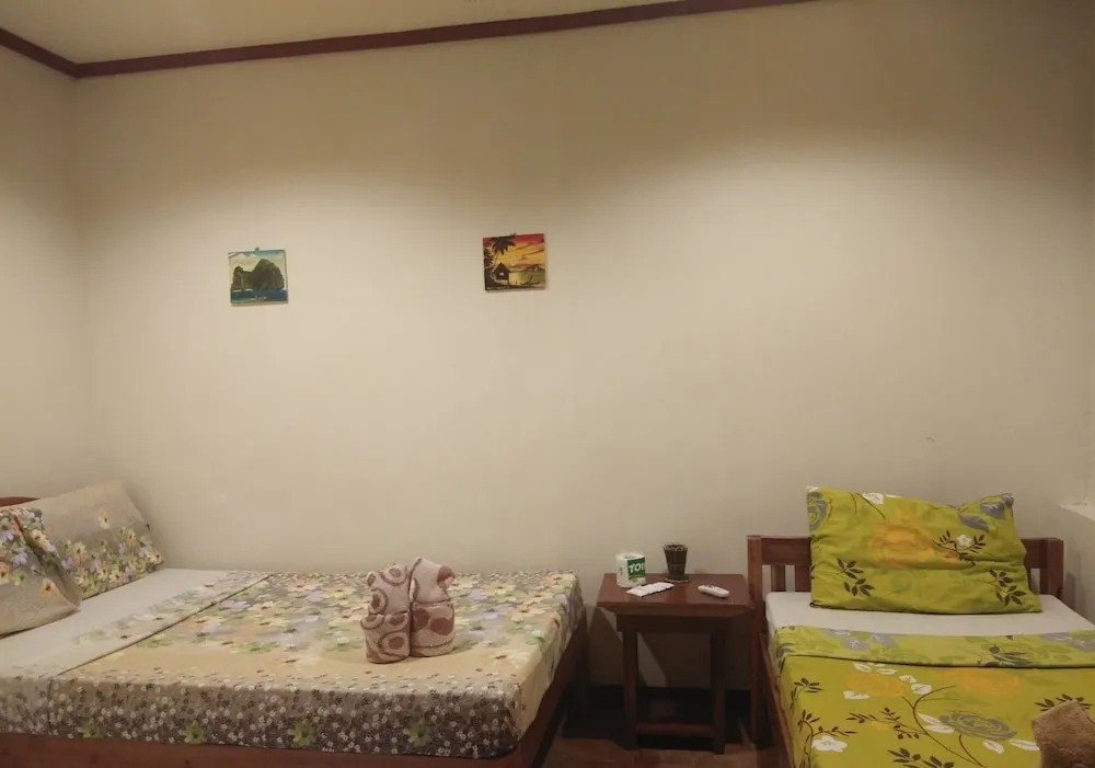 El Seatopia Beach Cottages