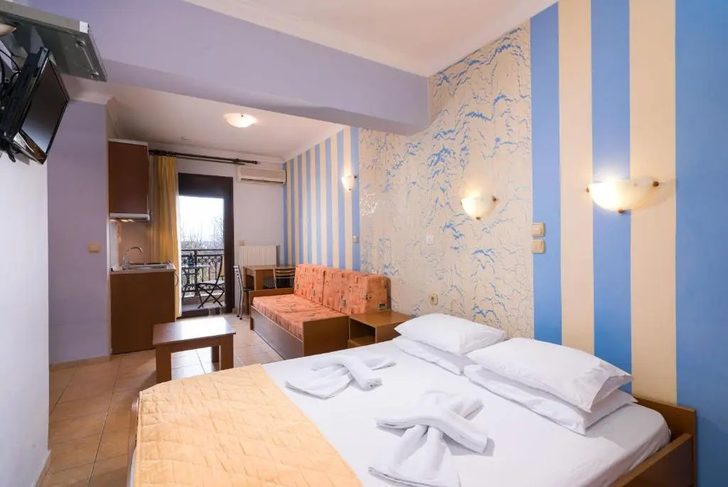 Anassa Deluxe Apartments & Studios
