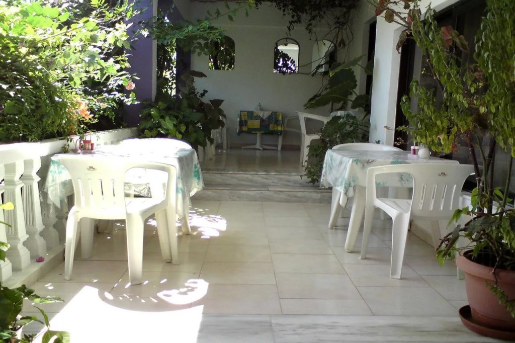 Rosmari Hotel