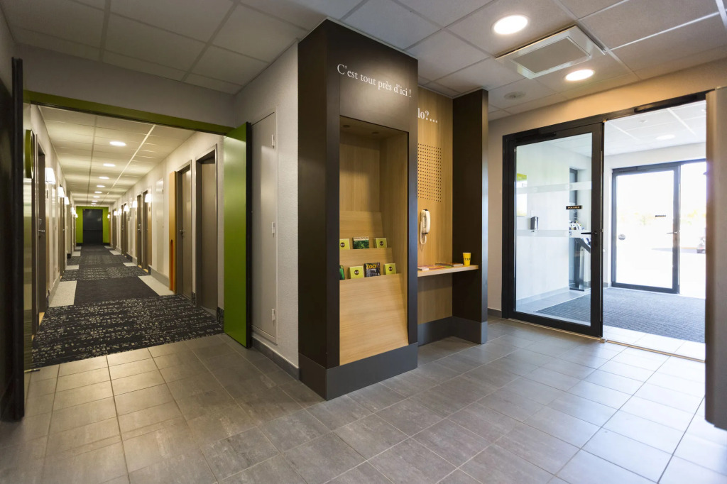 B&B HOTEL Niort Marais Poitevin Est