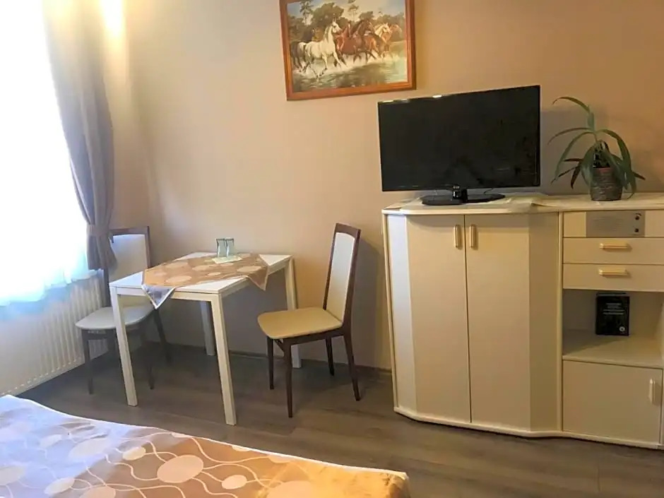 Gőzmalom Étterem és Panzió