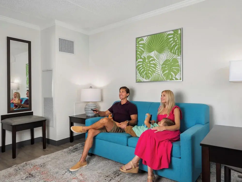 OASIS BAY SUITES, Tampa, Busch Gardens, USF