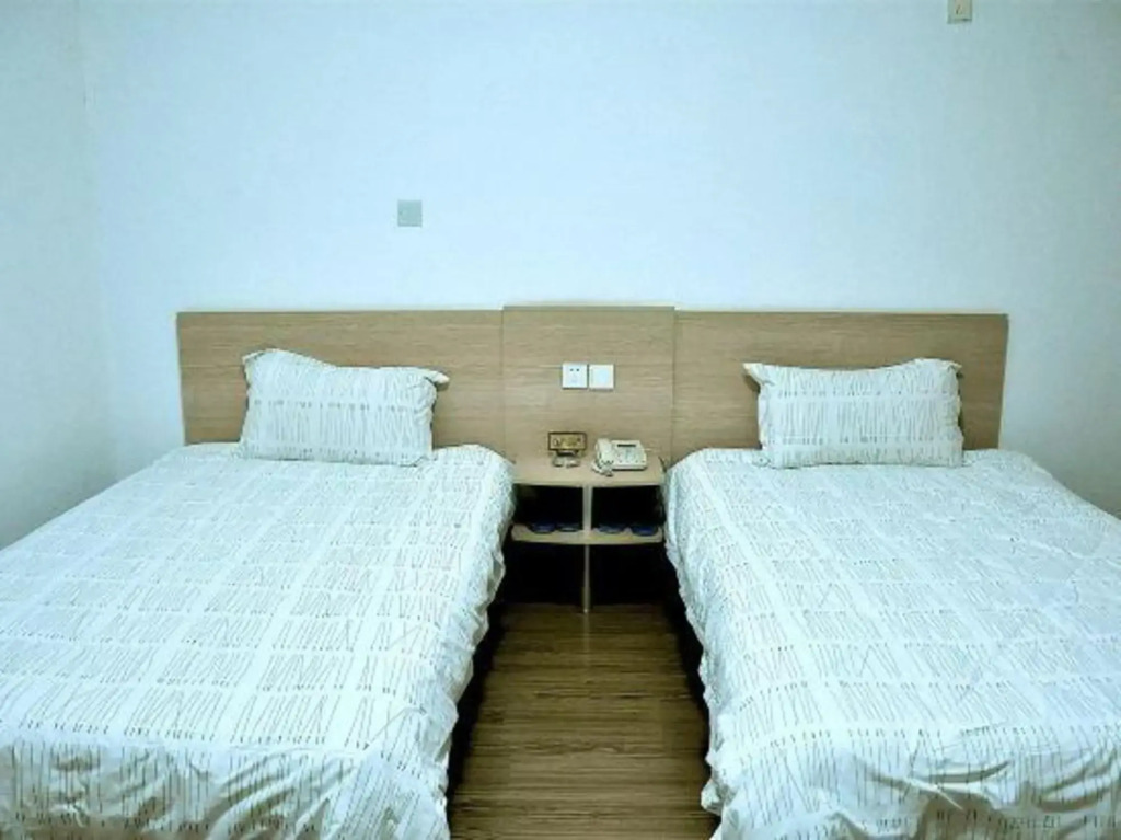 Yangguang Express Hotel