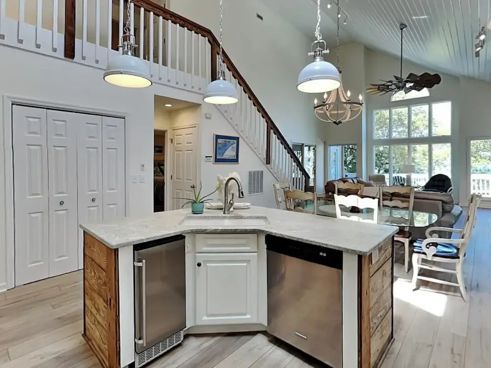 The Pack House by Topsail Realty