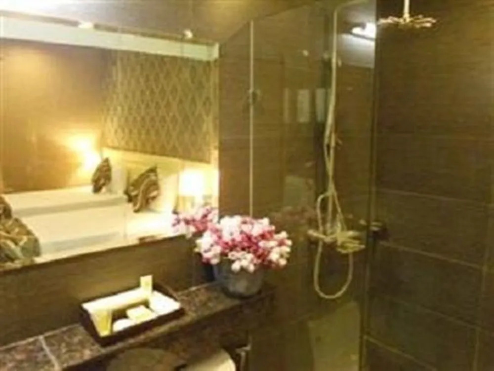 Venus Hotel