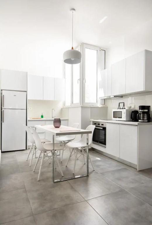 Travellers Hut apartment in Neos Kosmos