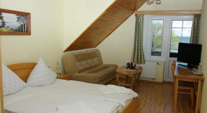Prie Marių Nida