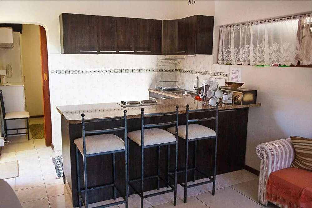 Pelican Place Guest Cottages