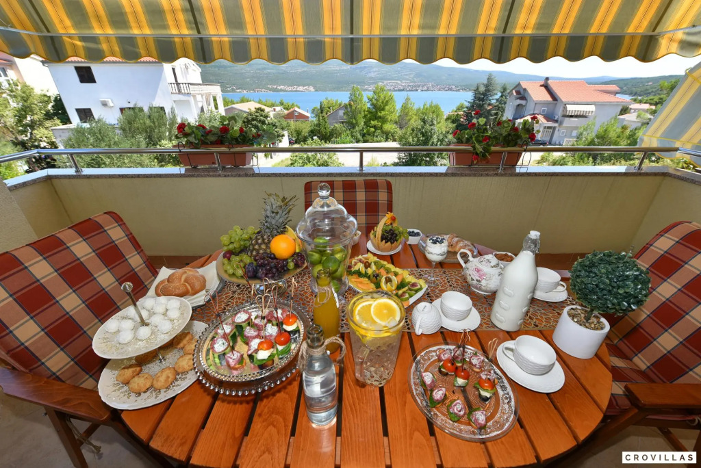 Monty in Pridraga with 3 bedrooms and 1 bathrooms