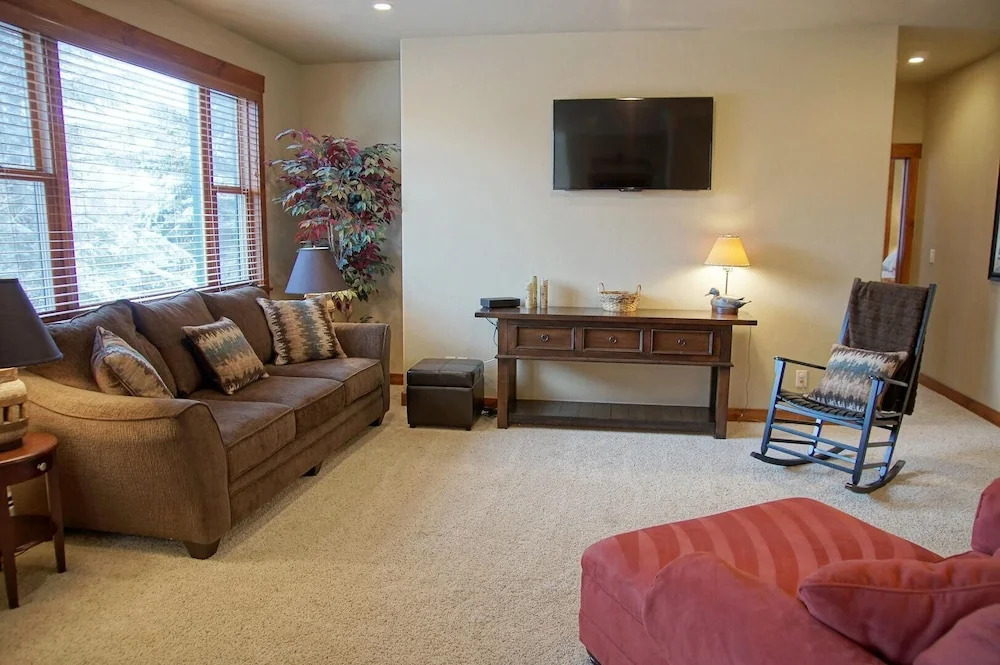 Cornerstone 34 3 Bedroom Townhouse