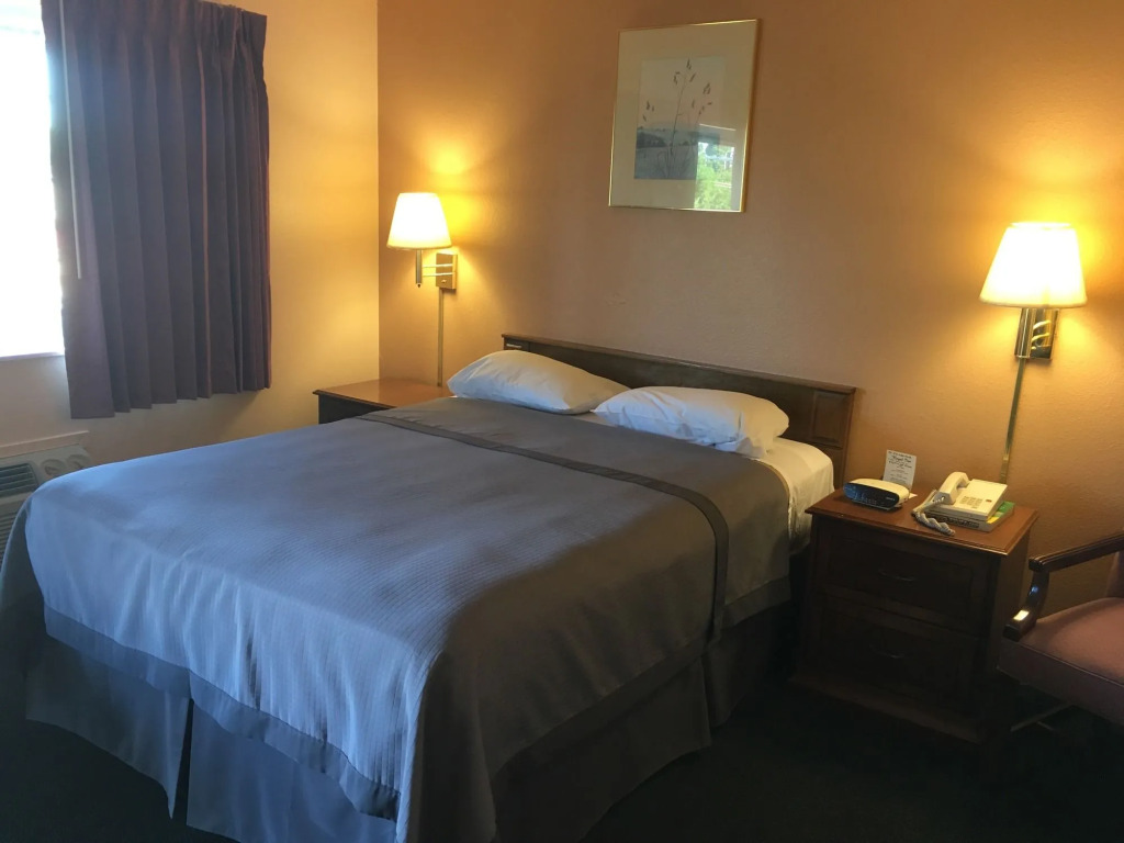 Royal Inn Eugene- Airport