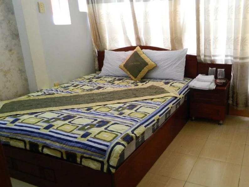 Lyna Hotel