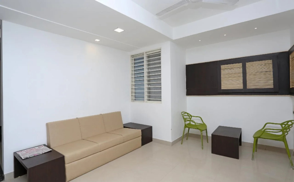 FabHotel Konark Green