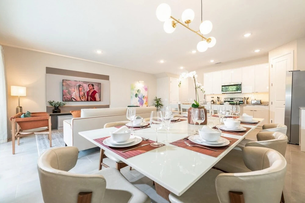 Spacious and Modern Home Near Disney Parks