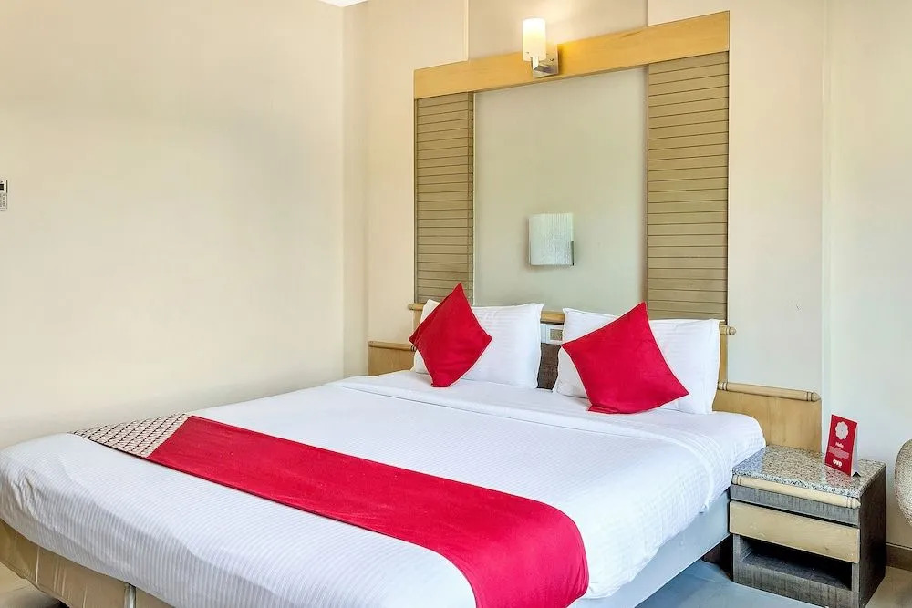 FabHotel Prime Deccan 8 - Nr Law college